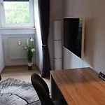 Zimmervermietung Russ *