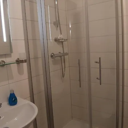 Zimmervermietung Russ Habitación en casa particular *