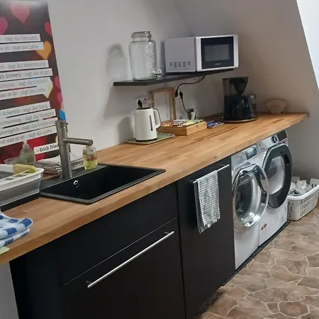Privatunterkunft Zimmervermietung Russ Equord