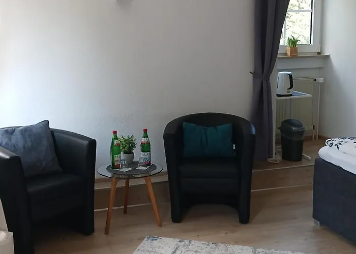 Δωμάτια σε οικογενειακή κατοικία Zimmervermietung Russ *