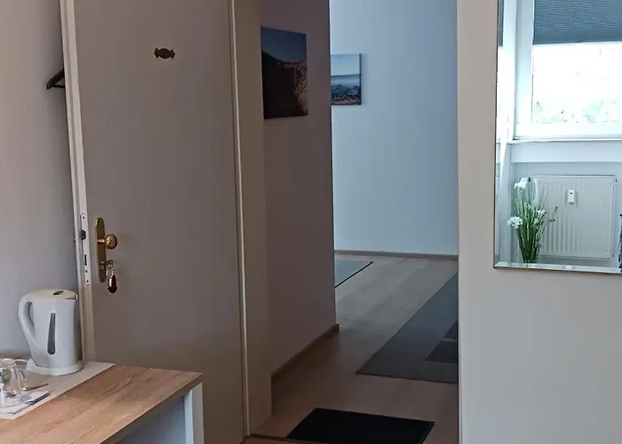 Δωμάτια σε οικογενειακή κατοικία Zimmervermietung Russ *