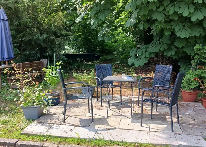 Zimmervermietung Russ * Equord